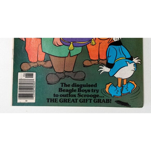 Walt Disney The Beagle Boys Vs. Uncle $crooge Comic Book Whitman 40¢ - Picture 5 of 13
